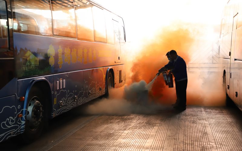 常運(yùn)集團(tuán)開展電動車充電站消防應(yīng)急演練
